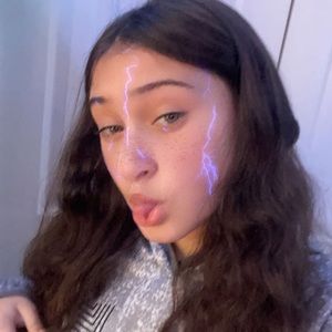 Meet your Posher, Kaylee